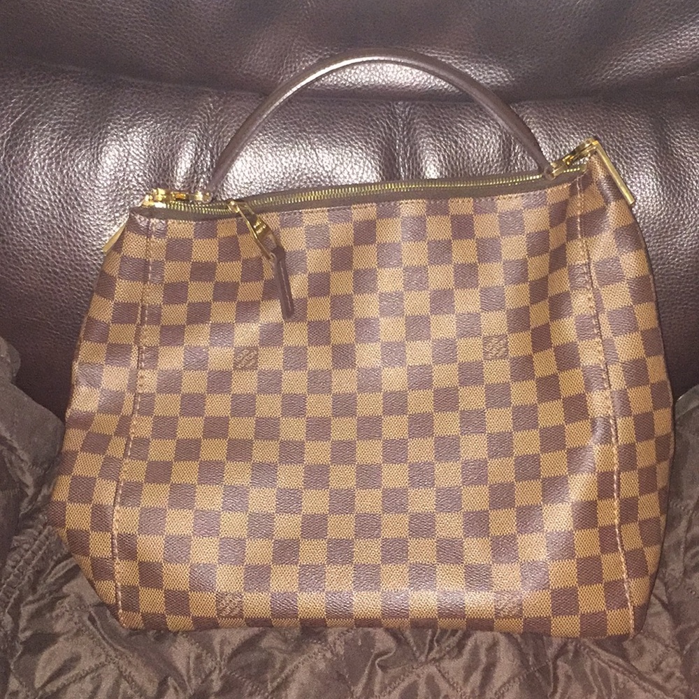Louis Vuitton genuine authentic handbag ~